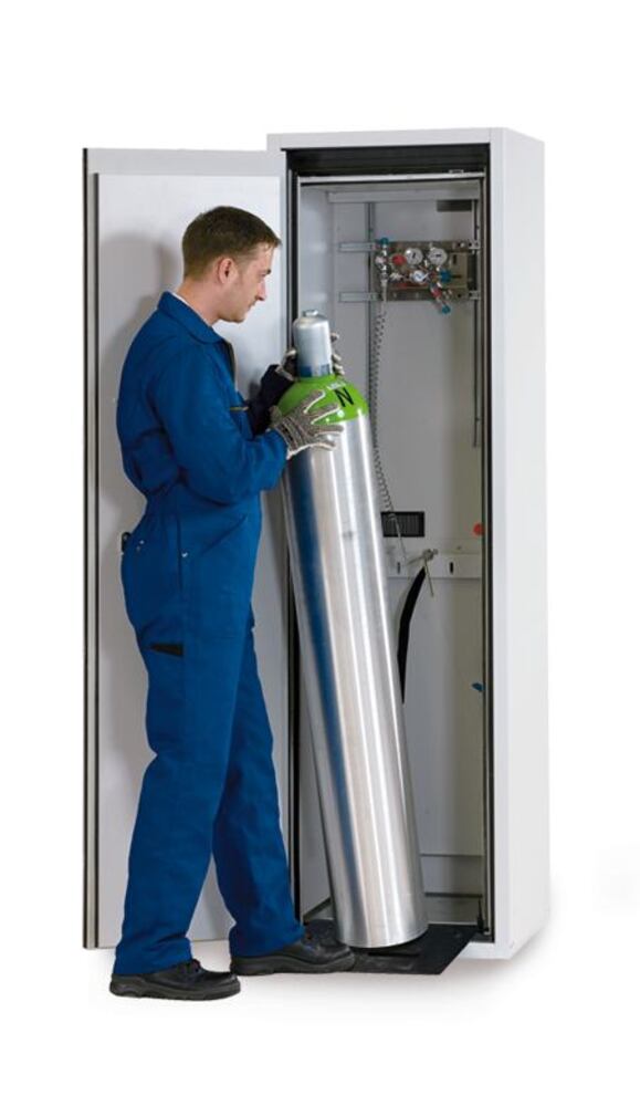 Gas cylinder cabinets
